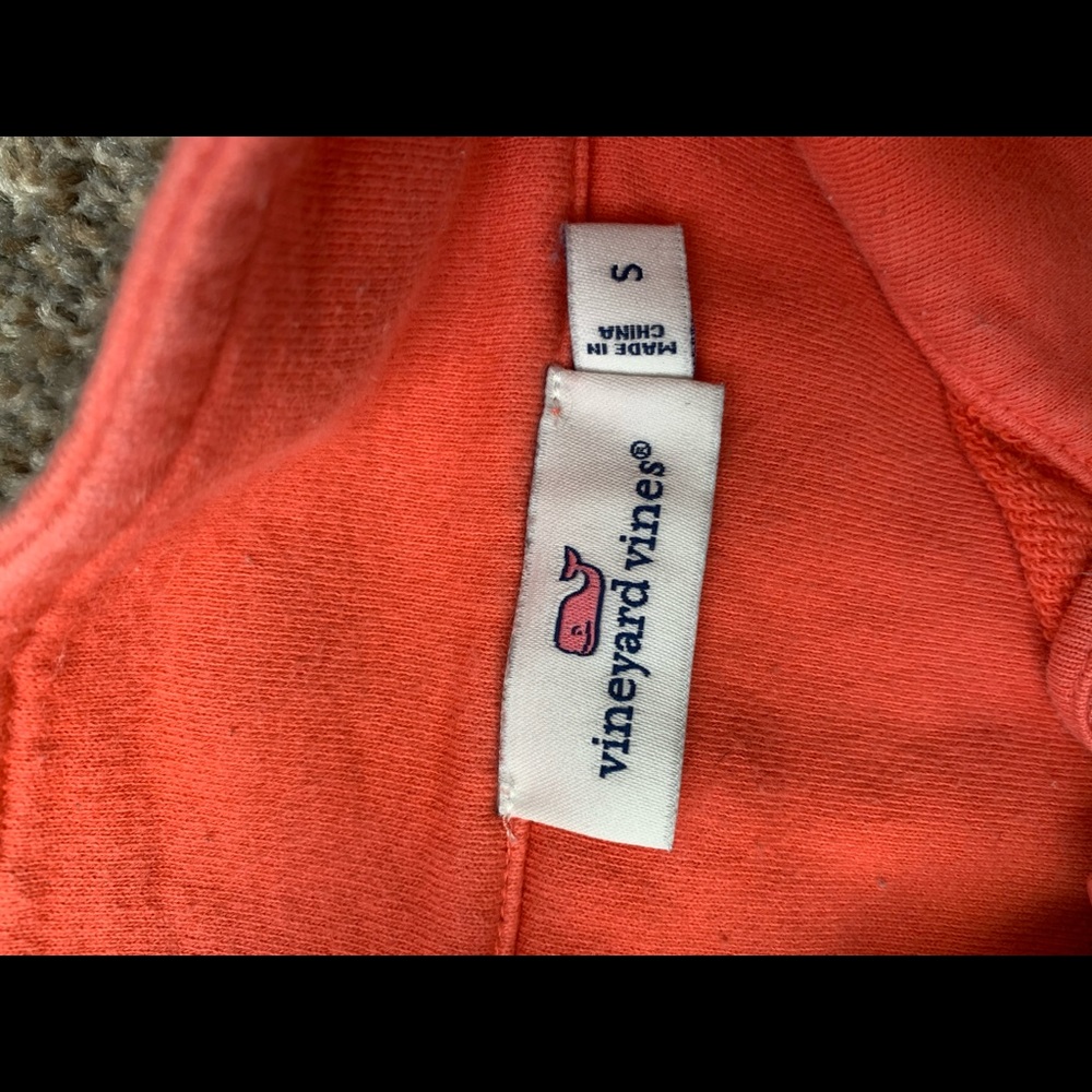 Vineyard Vines Pullover - Picture 3 of 3
